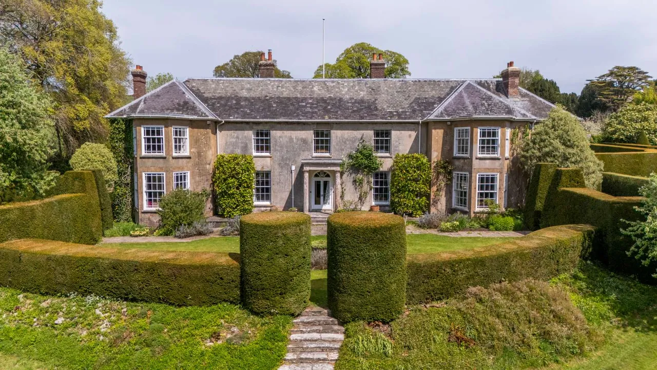 8 bed house for sale — Plush, Dorchester, Dorset, DT2 7RJ