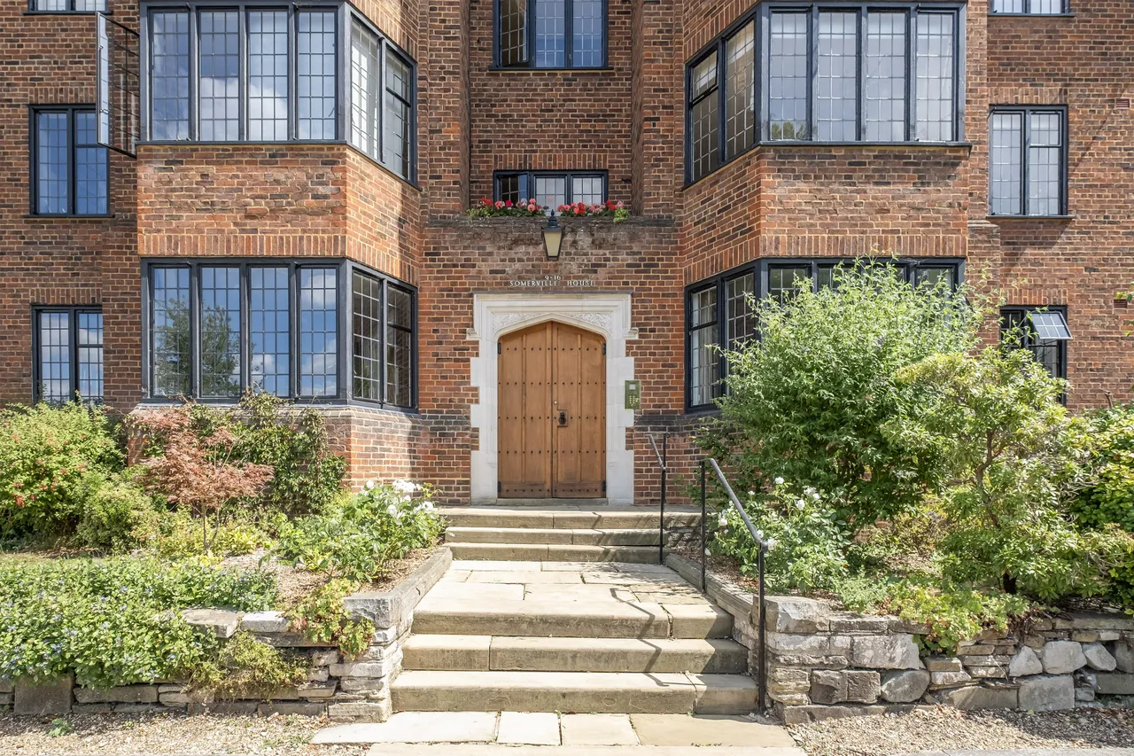 Manor Fields, London, SW15, photo 12