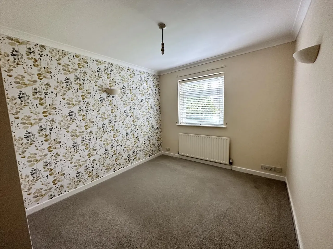 Wellington Road Timperley, Altrincham WA15 7RH, photo 7