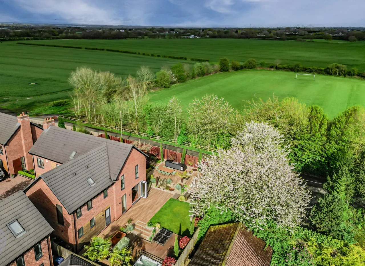 The Old Courtyard Culcheth Hall Drive, Culcheth, Warrington, WA3 4PU, photo 55