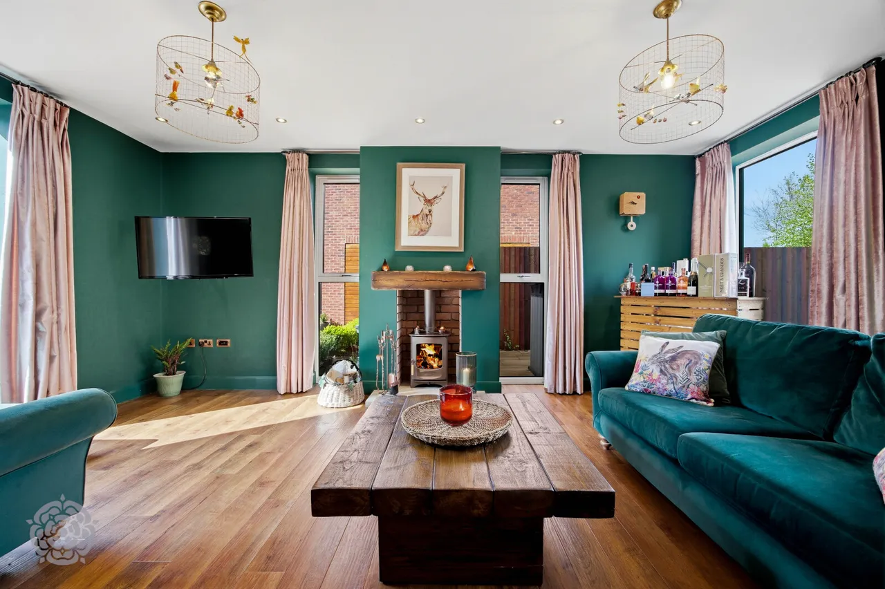 The Old Courtyard Culcheth Hall Drive, Culcheth, Warrington, WA3 4PU, photo 6