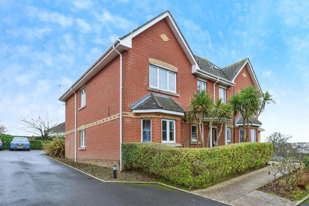 Albert Road, Poole, BH12, photo 12