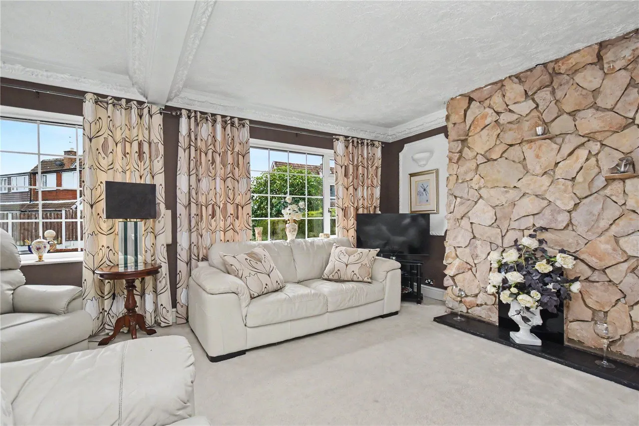 Goodwood Avenue, Kippax, LS25, photo 11