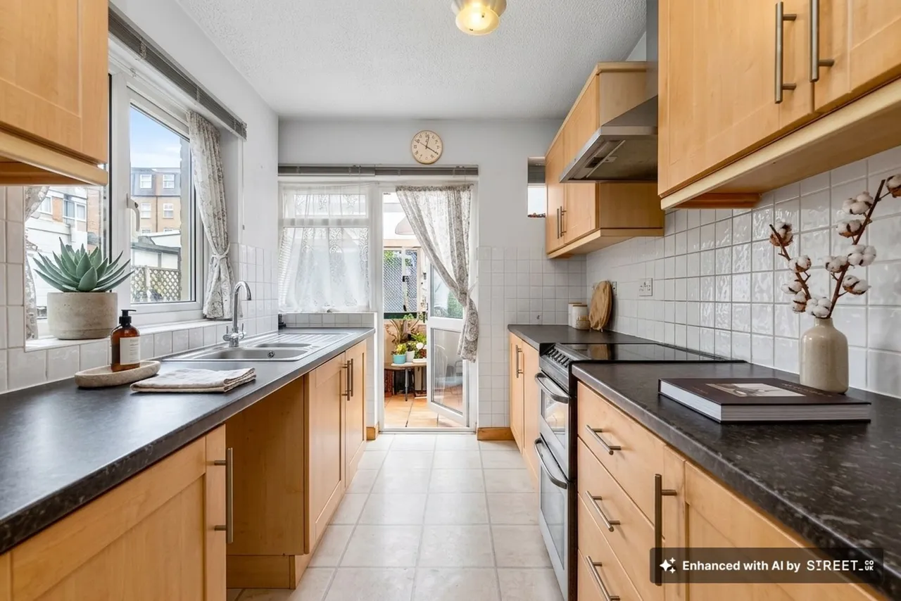 Snowdon Road, Bristol, BS16, photo 4