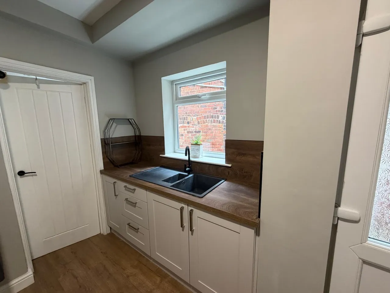 Old Hall Road, Chesterfield, S40, photo 5
