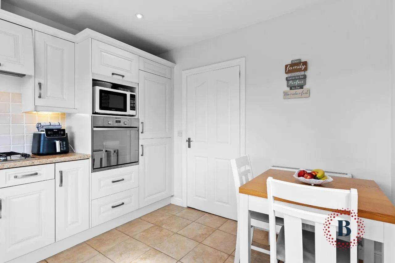 Beale Close, Bishops Tachbrook, Leamington Spa, photo 9