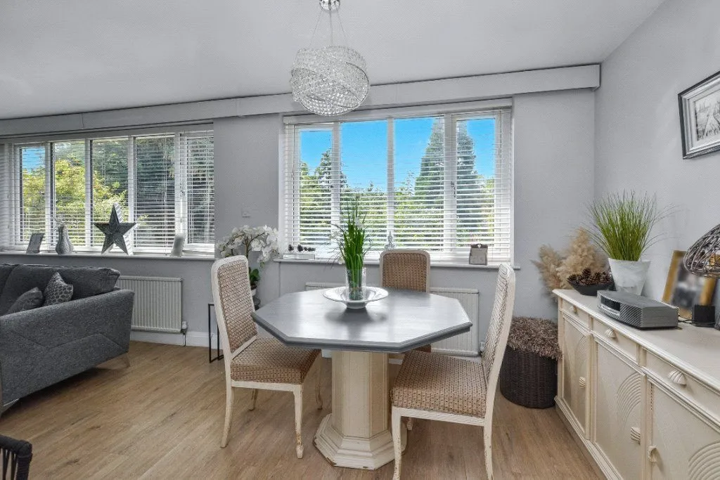Pinders Grove, Wakefield, WF1, photo 4