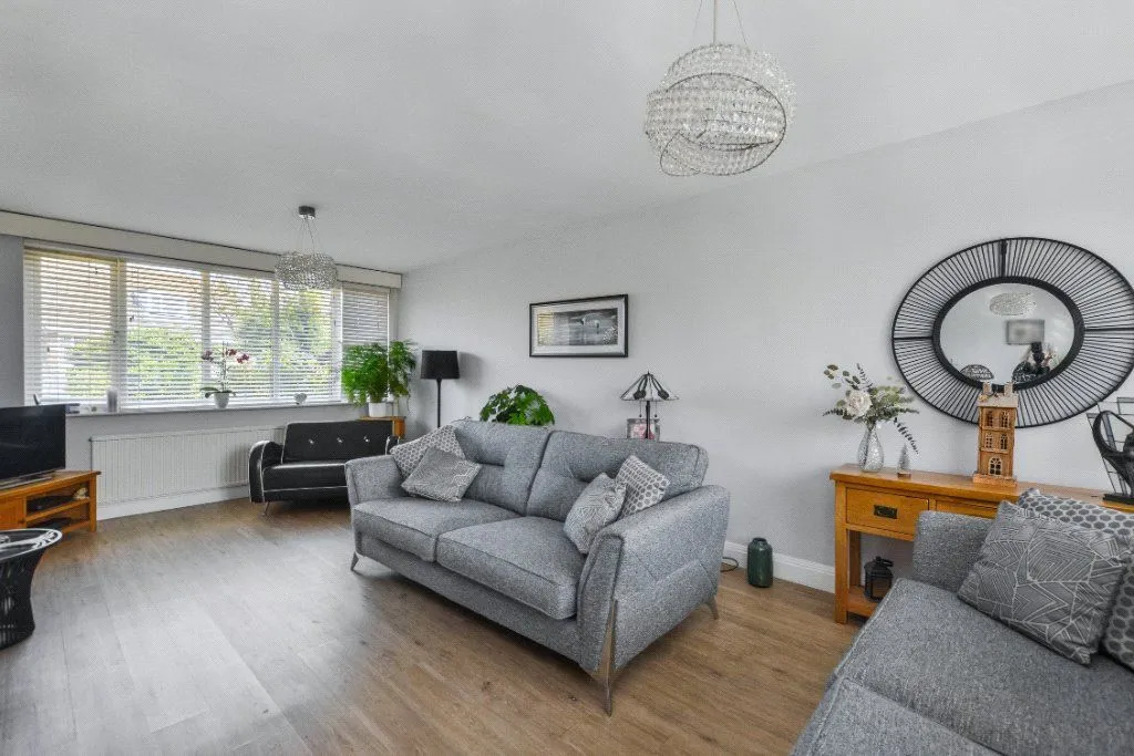 Pinders Grove, Wakefield, WF1, photo 3