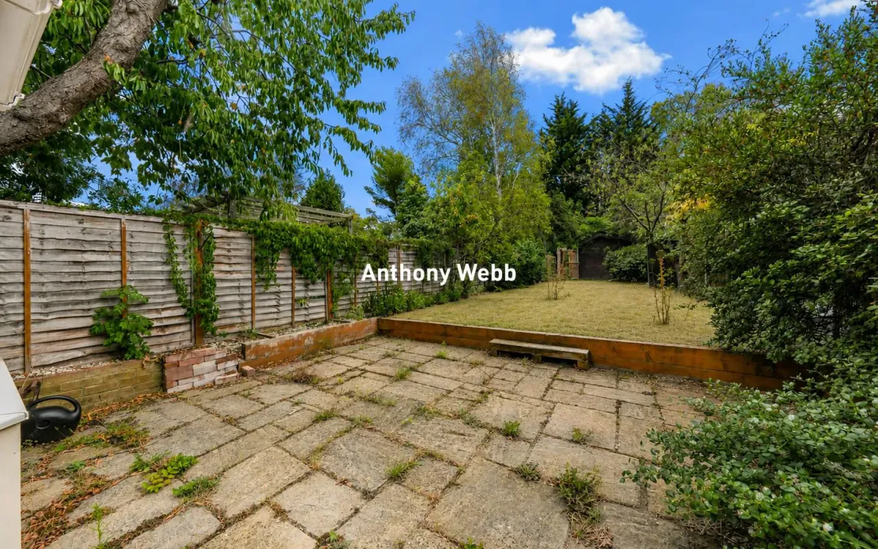 Meadowcroft Road, Palmers Green, N13, photo 23