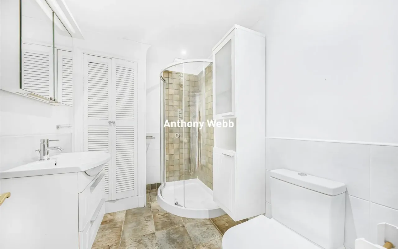 Meadowcroft Road, Palmers Green, N13, photo 16