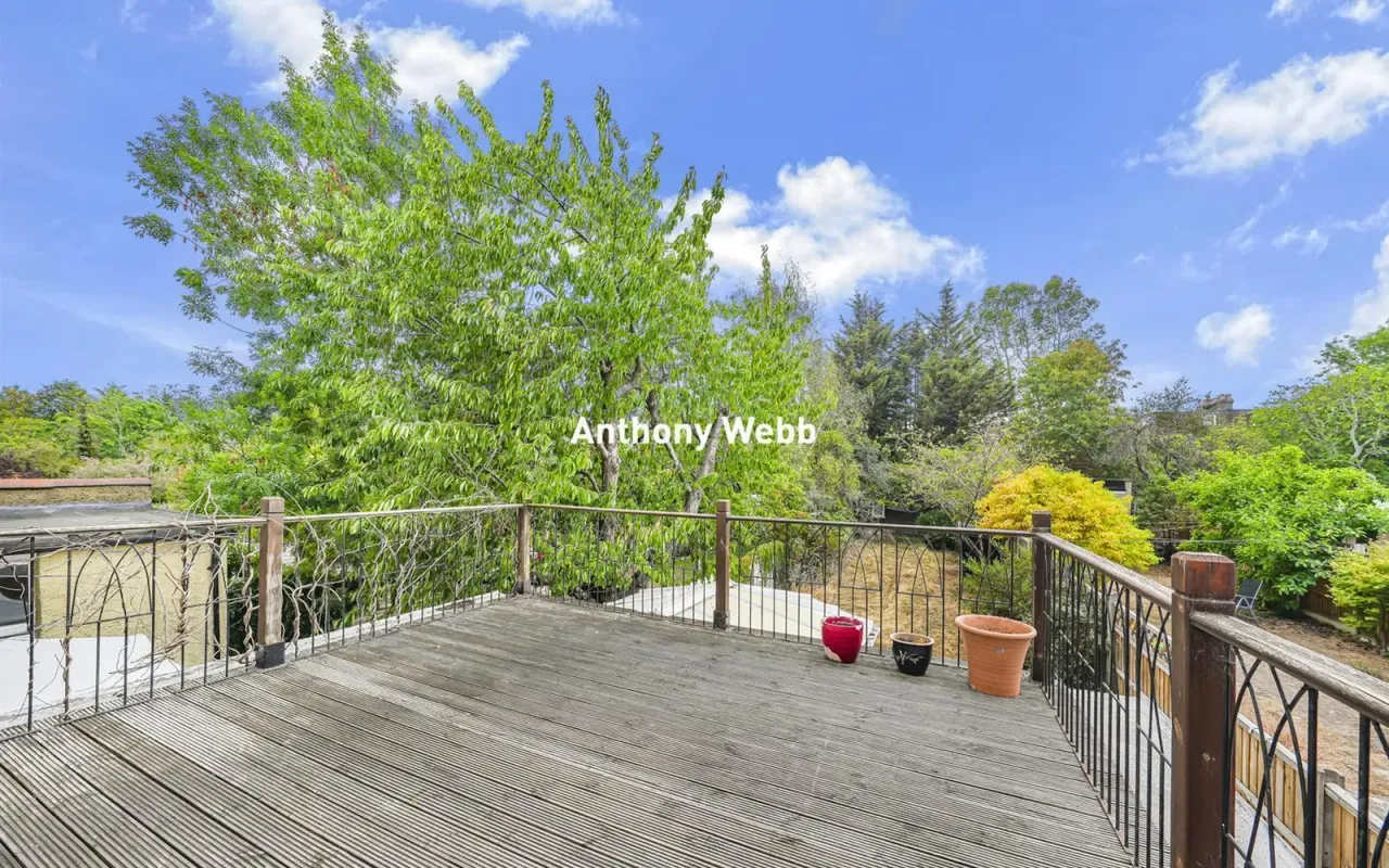 Meadowcroft Road, Palmers Green, N13, photo 15