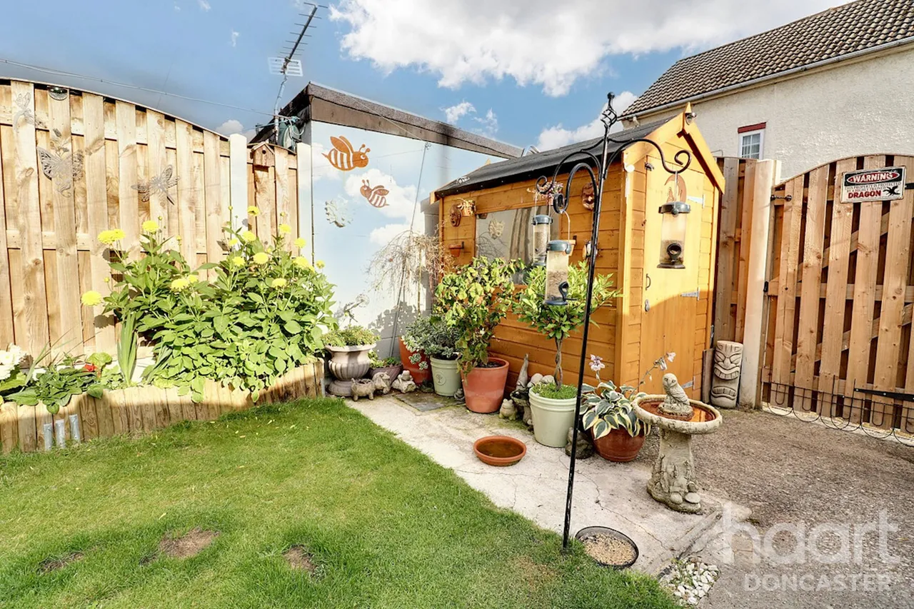 Kings Terrace, Askern, DN6, photo 13