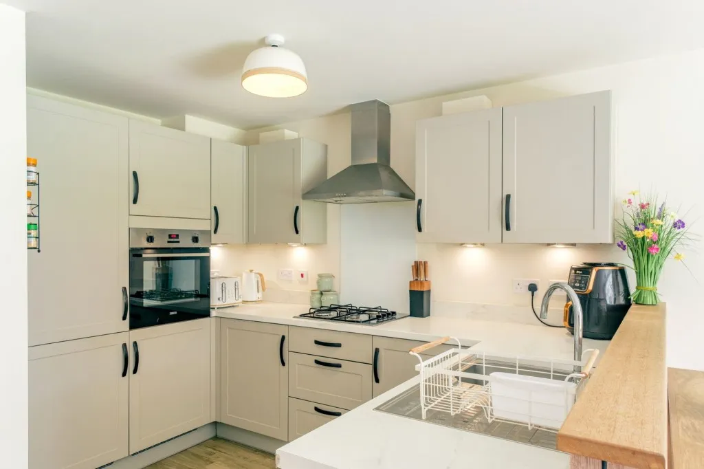 Evans Road, East Leake, LE12, photo 3