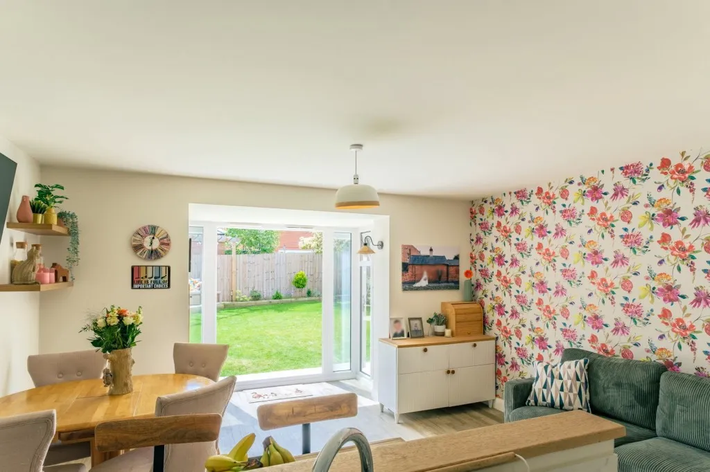 Evans Road, East Leake, LE12, photo 4