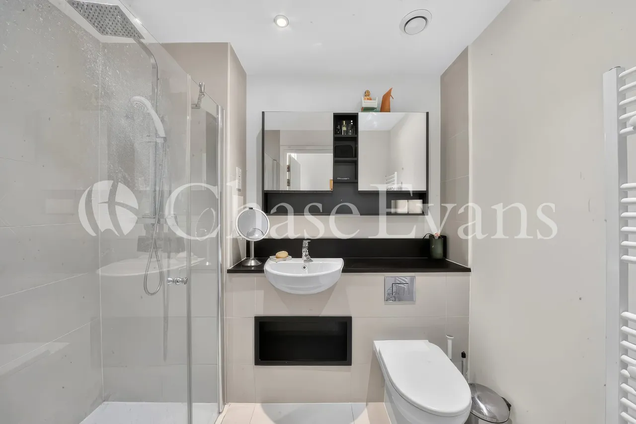 Garda House, Enderby Wharf, Greenwich, SE10, photo 11