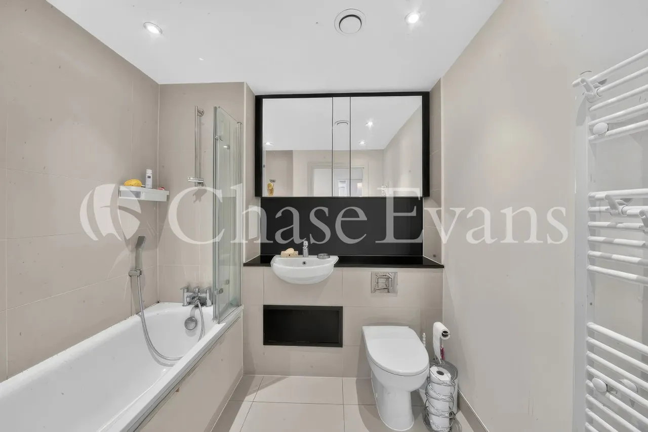 Garda House, Enderby Wharf, Greenwich, SE10, photo 12