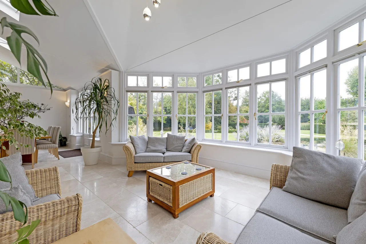 Staines Road, Wraysbury, TW19, photo 10