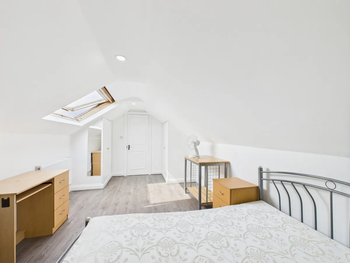London, NW6, photo 17