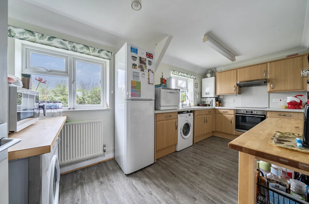 Gorringe Avenue, Southdowns, DA4, photo 6