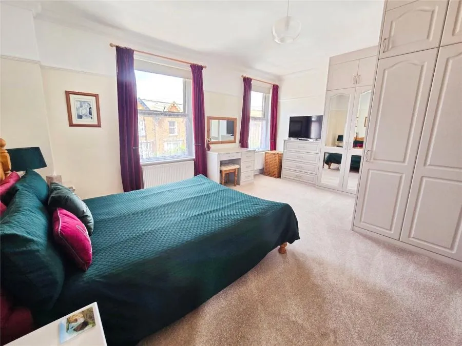 Princes Road, Freshwater, PO40, photo 11
