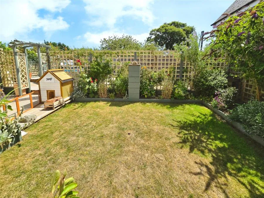 Princes Road, Freshwater, PO40, photo 25