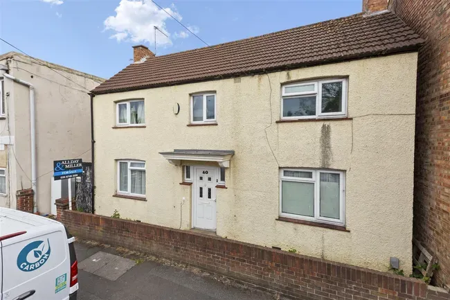 4 bed house for sale — East Avenue, Hayes