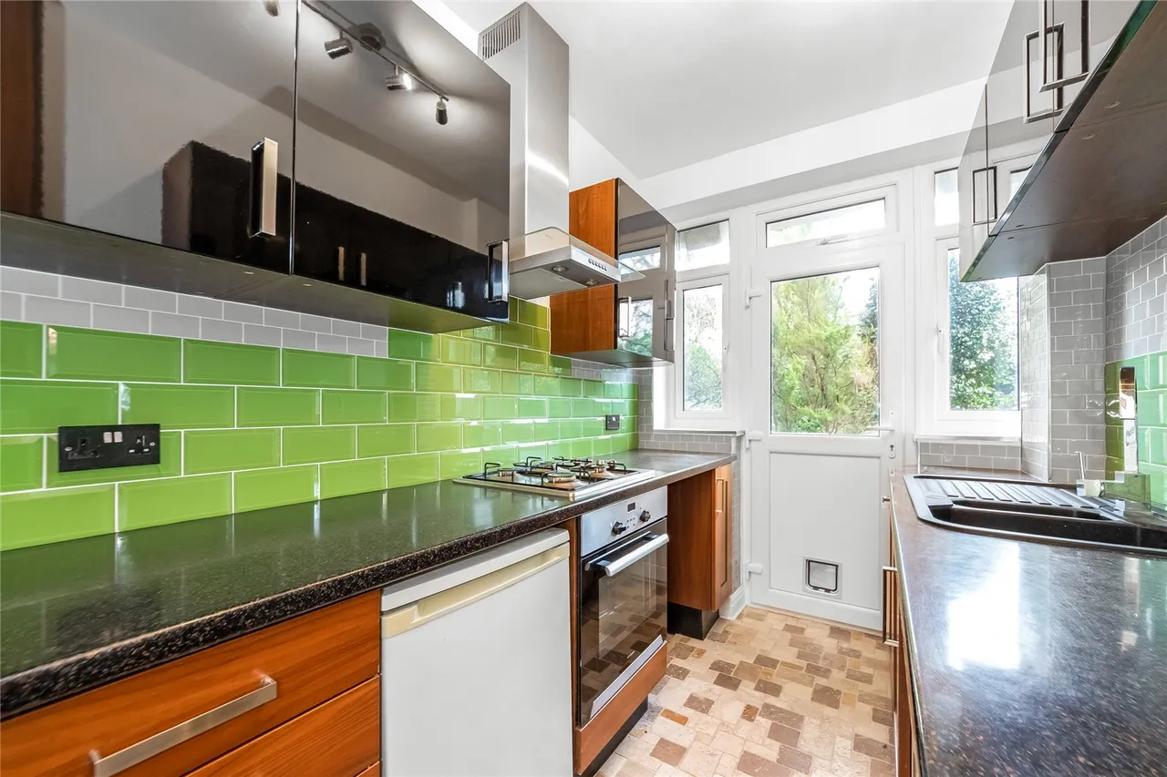 Highland Road, London, SE19, photo 3