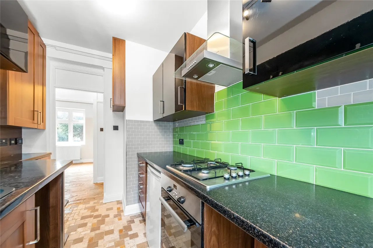 Highland Road, London, SE19, photo 13