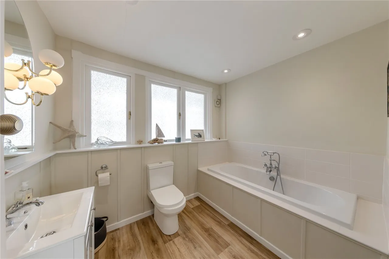 Mersey Street, Borth-Y-Gest, LL49, photo 13