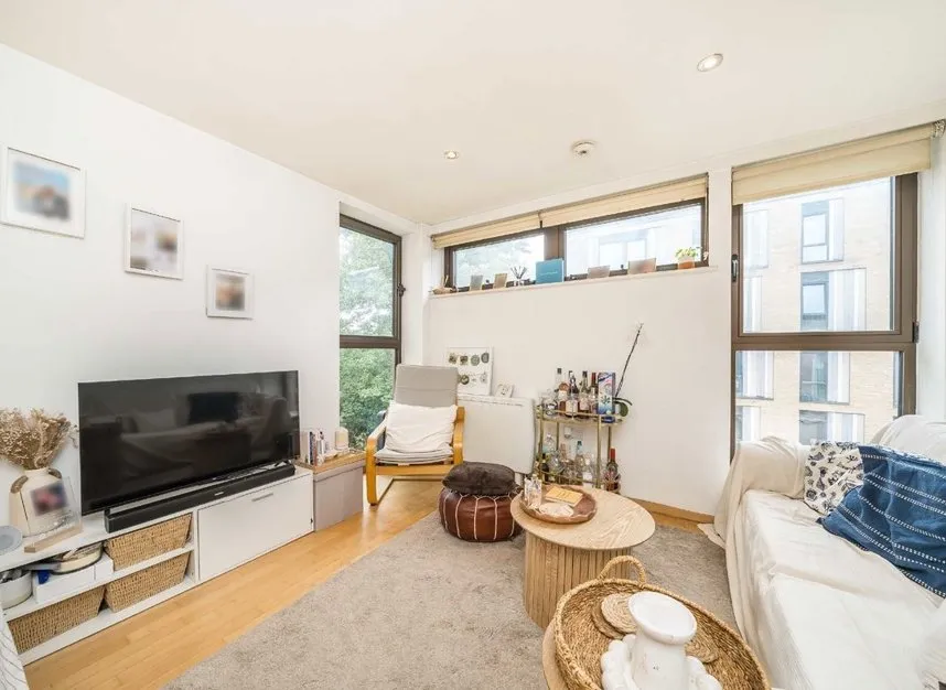 Petergate, Battersea, SW11, photo 2