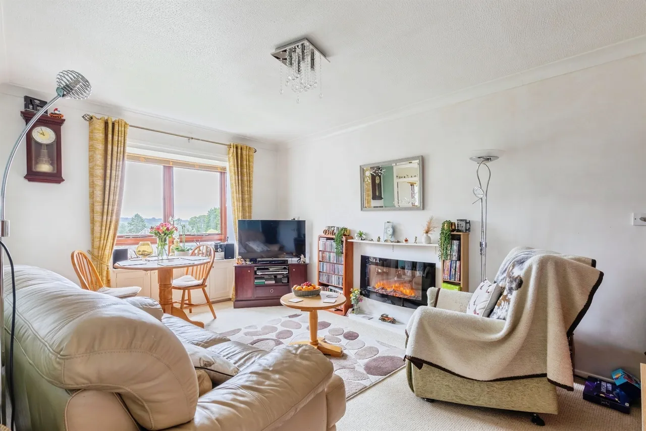 Hightown Road, Banbury, OX16, photo 3