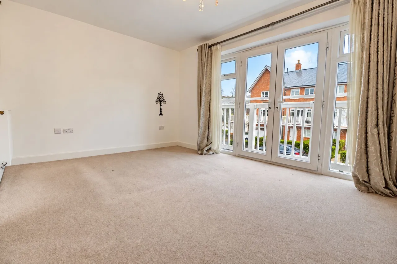 Chequers Avenue, High Wycombe, HP11, photo 16