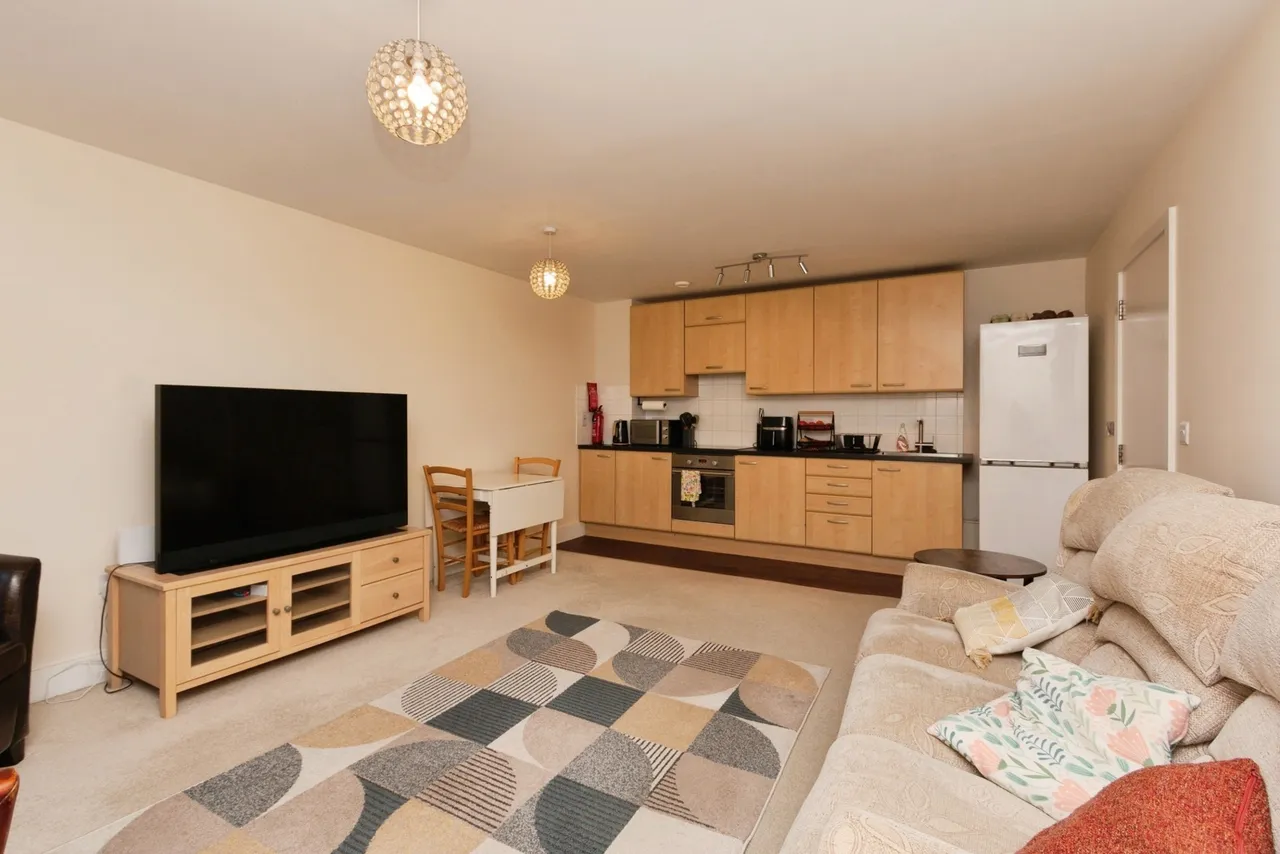 Alencon Link, Basingstoke, RG21, photo 13
