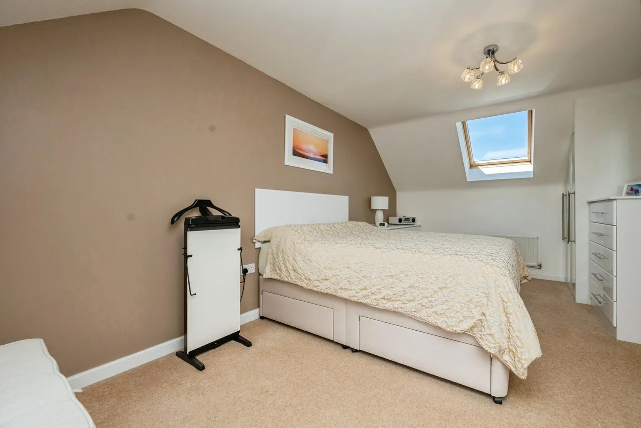 Gladstone Place, Kidderminster, photo 12