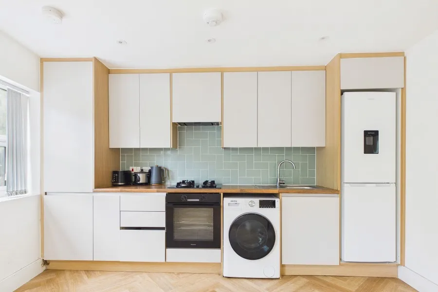 London Road, Camberley, GU15, photo 2