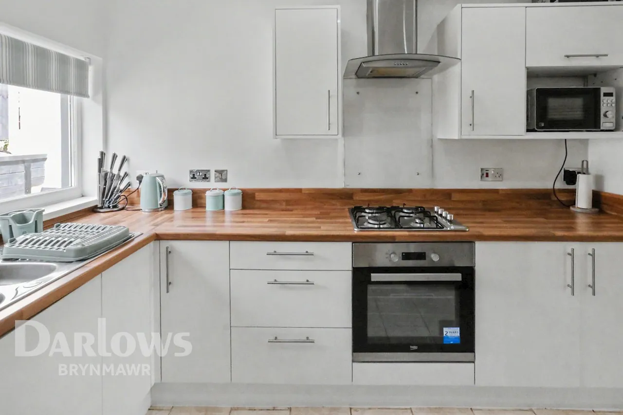 King Street, Brynmawr, photo 7