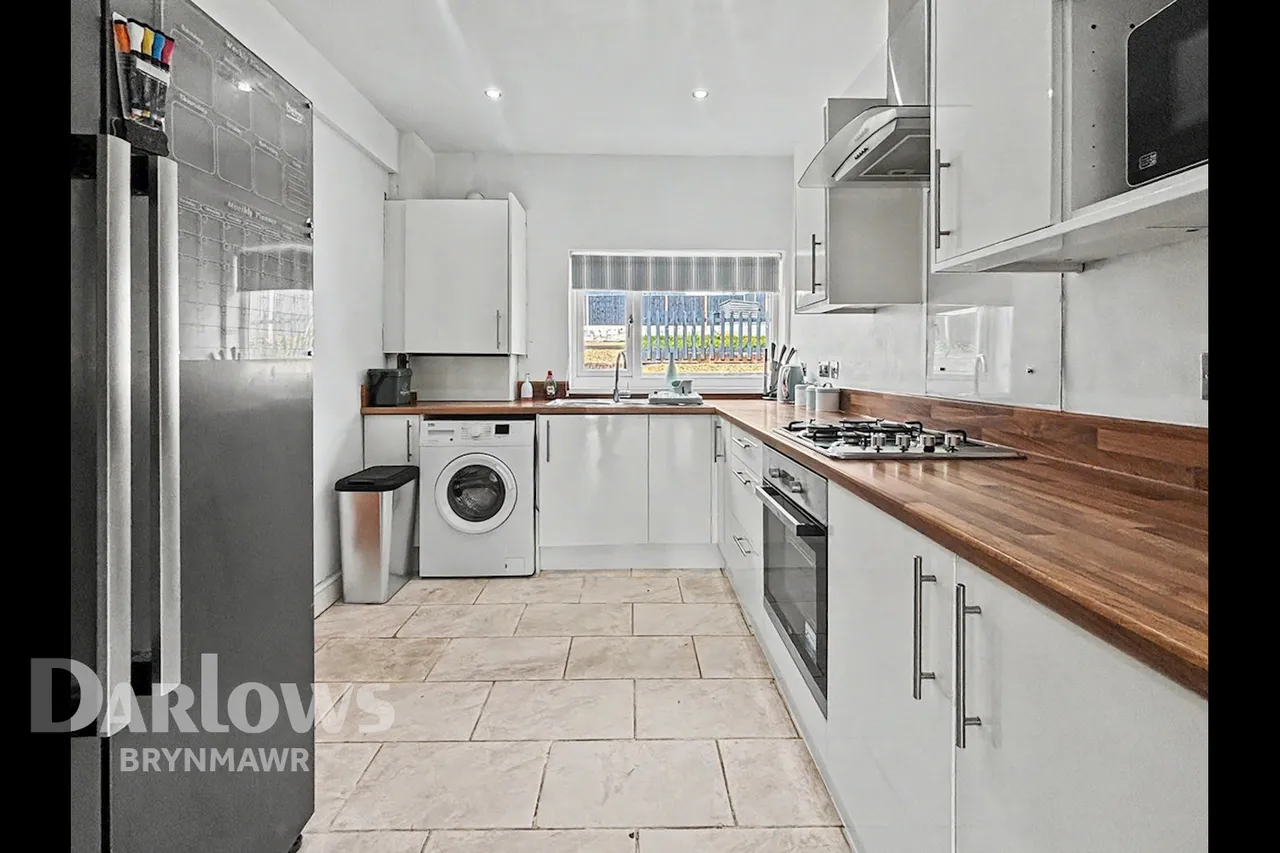 King Street, Brynmawr, photo 5