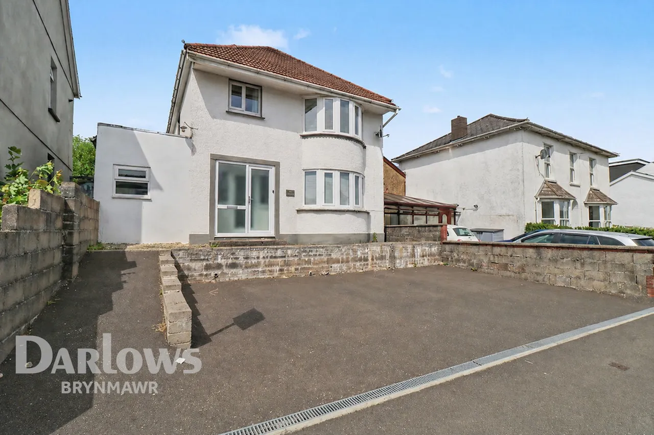 3 bed house for sale, King Street, Brynmawr