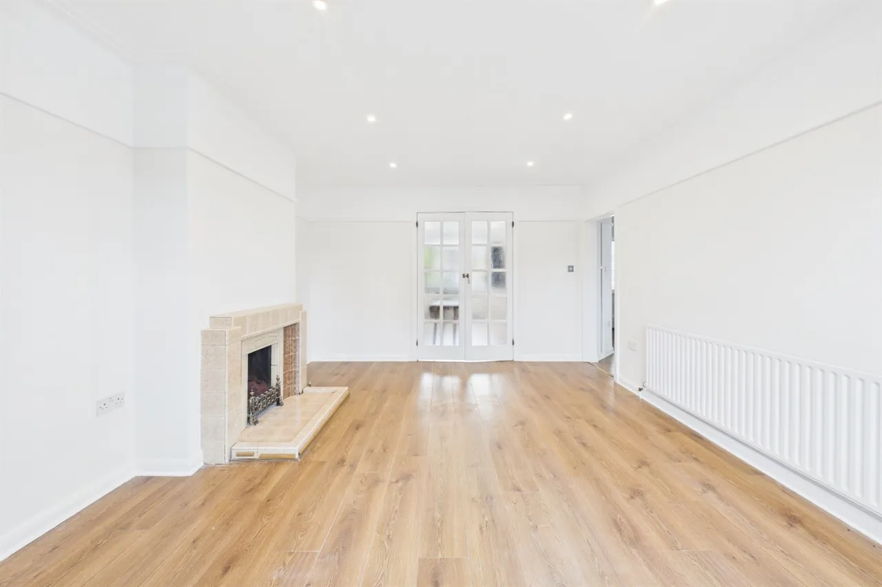 New Malden, Greater London, KT3 3TY, photo 6