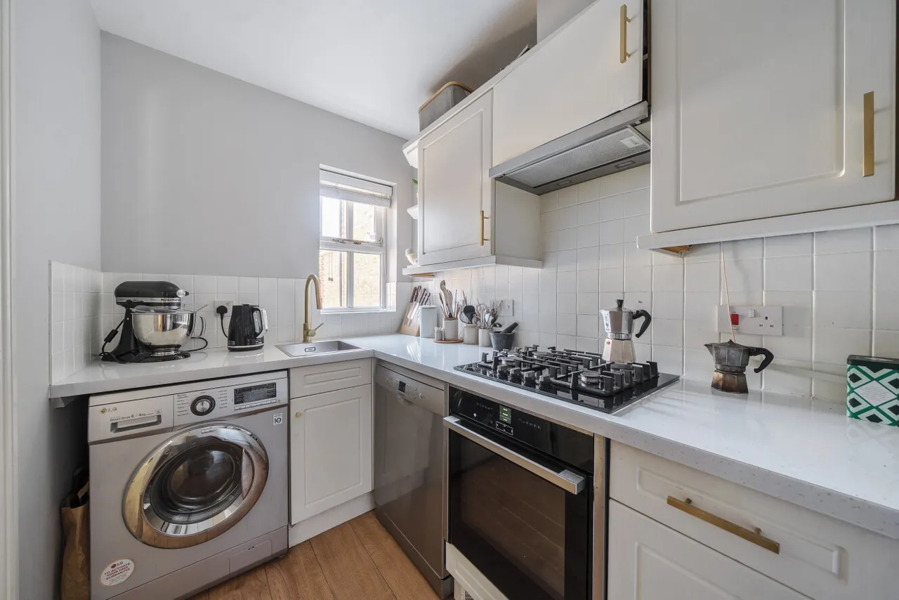 Lullingstone Lane, Hither Green, London, SE13, photo 11