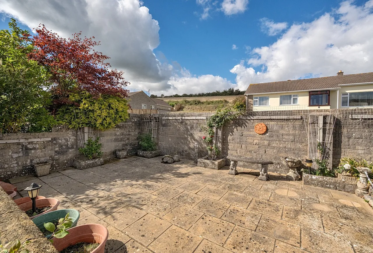 Welton Grove, Somerset, Midsomer Norton, BA3 2TU, photo 18