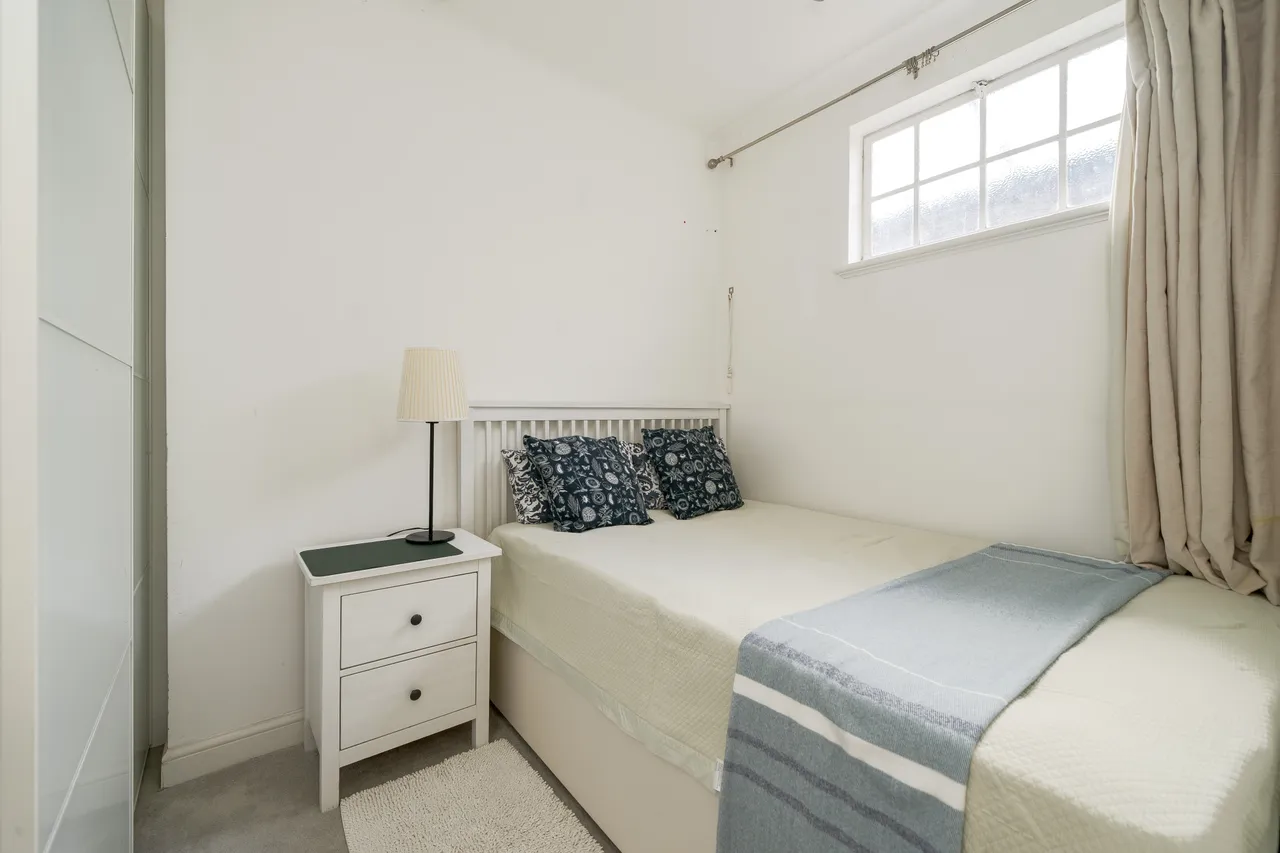 Mortimer Crescent, London, NW6, photo 7