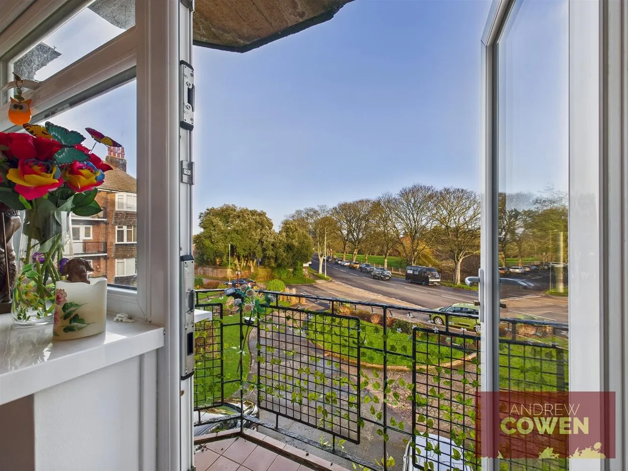 North Leas Avenue, Scarborough YO12 6JL, photo 9