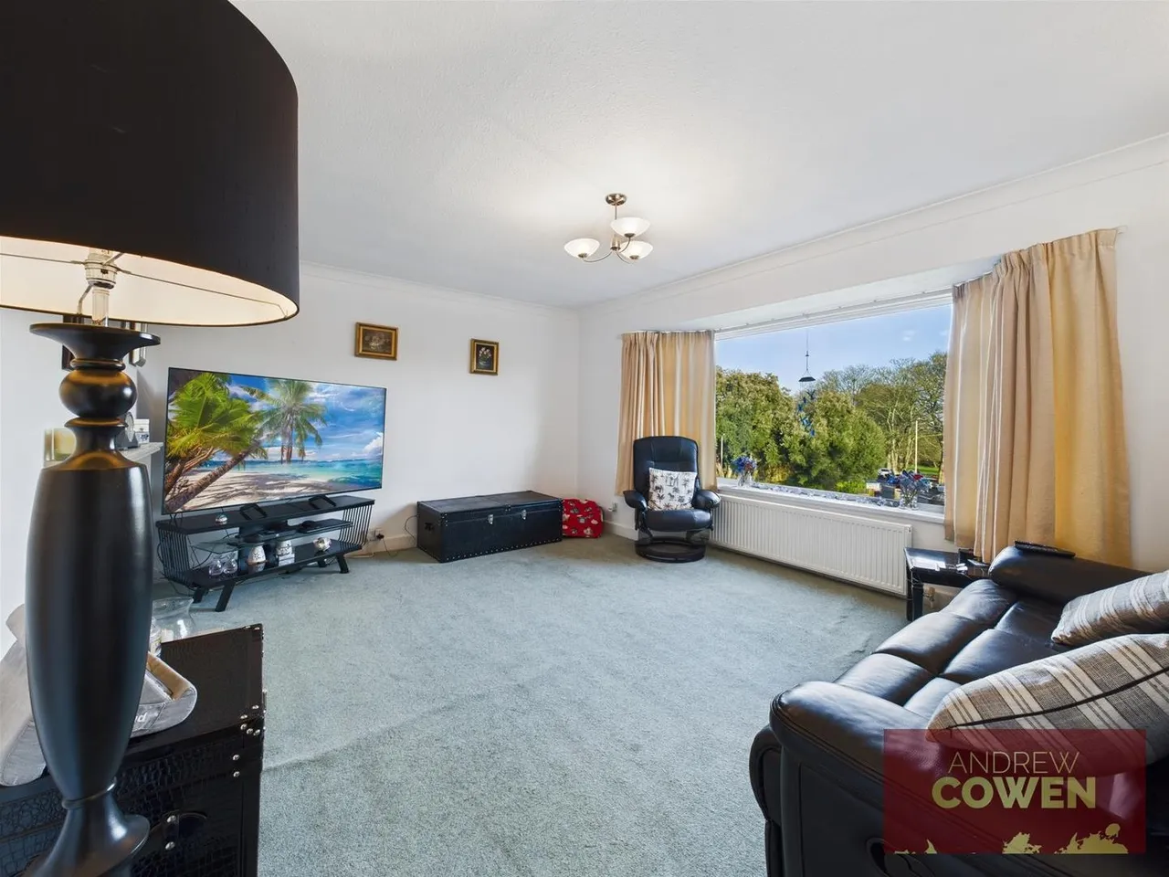North Leas Avenue, Scarborough YO12 6JL, photo 4