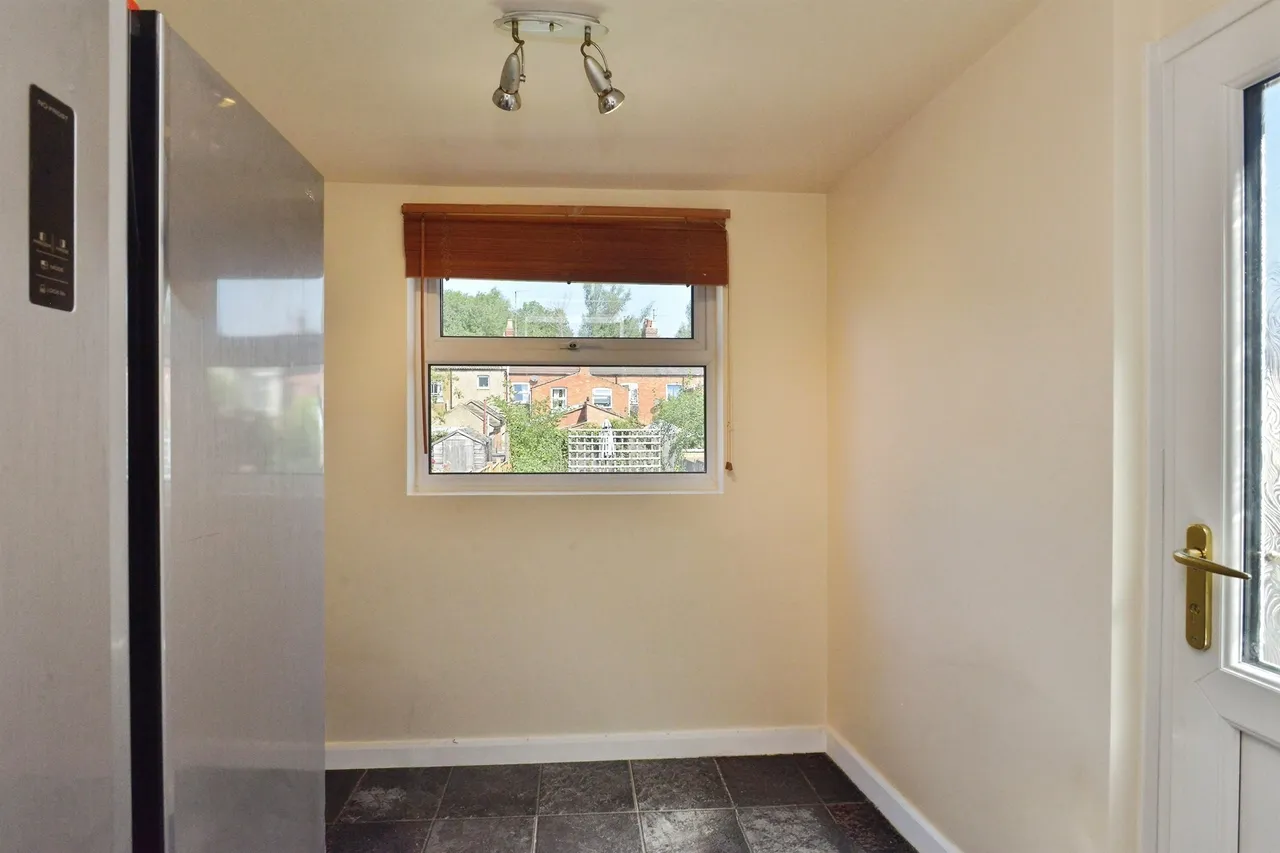 St. Mary Street, New Bradwell, MK13, photo 9
