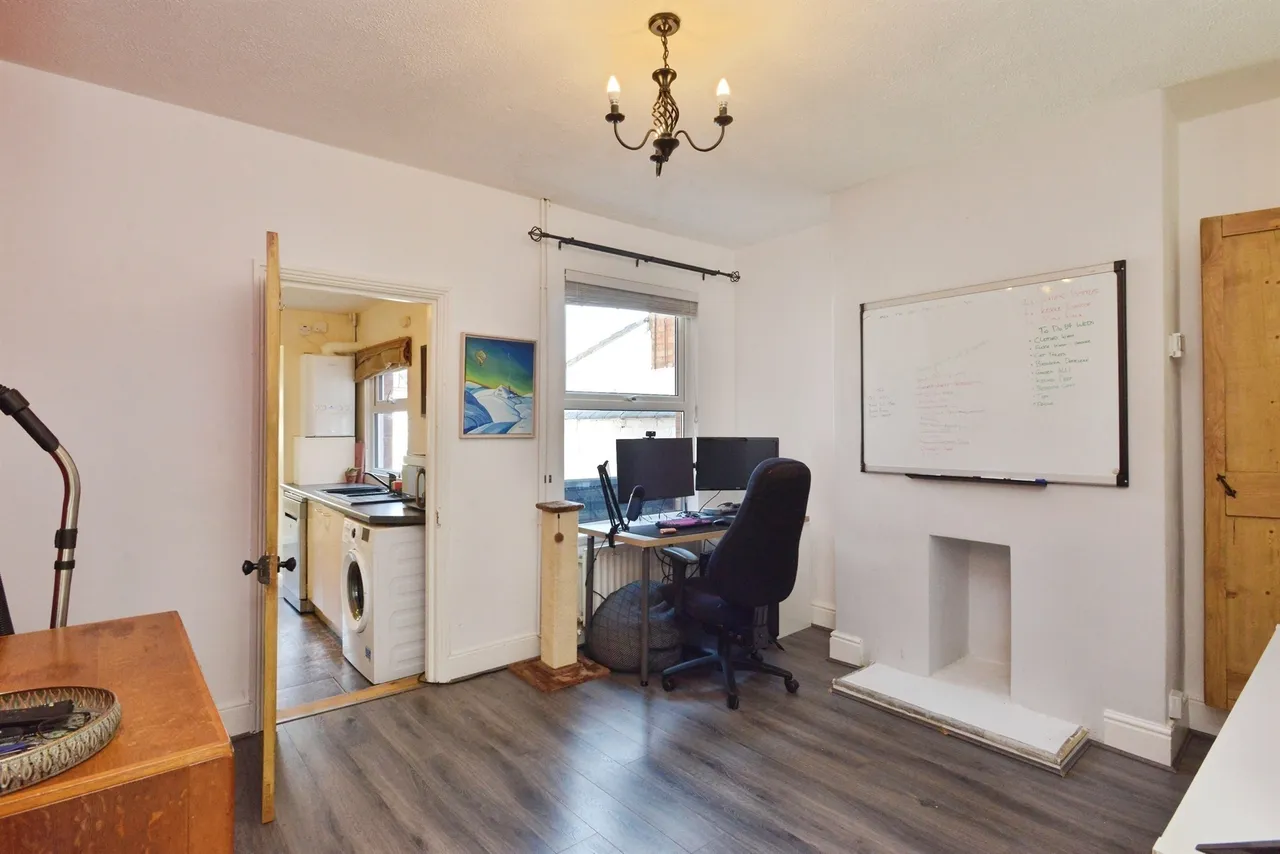 St. Mary Street, New Bradwell, MK13, photo 5