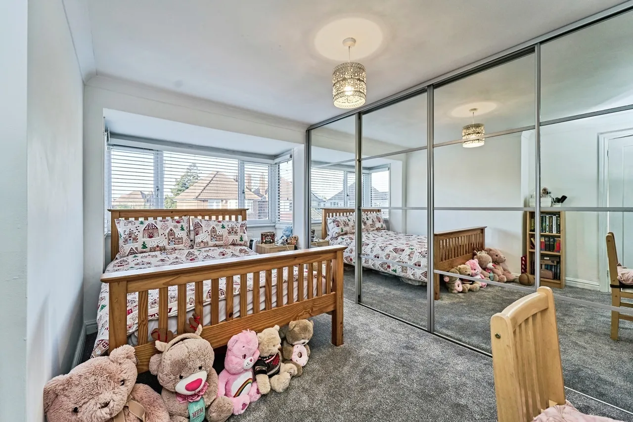Charlemont Avenue, West Midlands, B71, photo 14