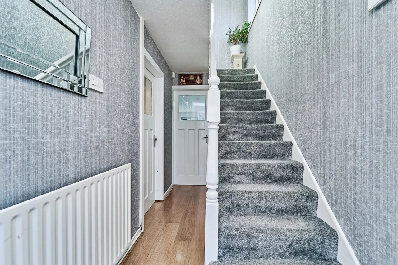 Charlemont Avenue, West Midlands, B71, photo 10