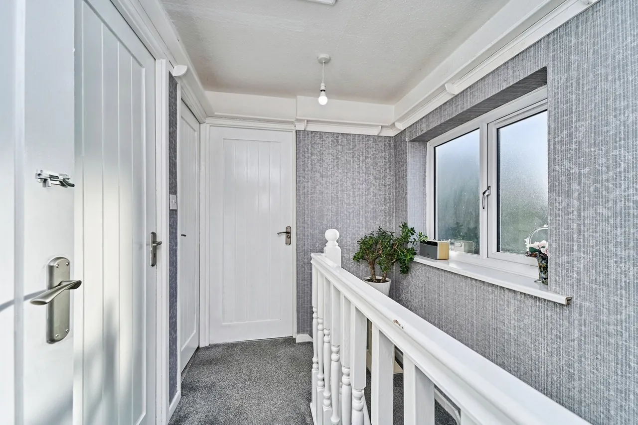 Charlemont Avenue, West Midlands, B71, photo 16