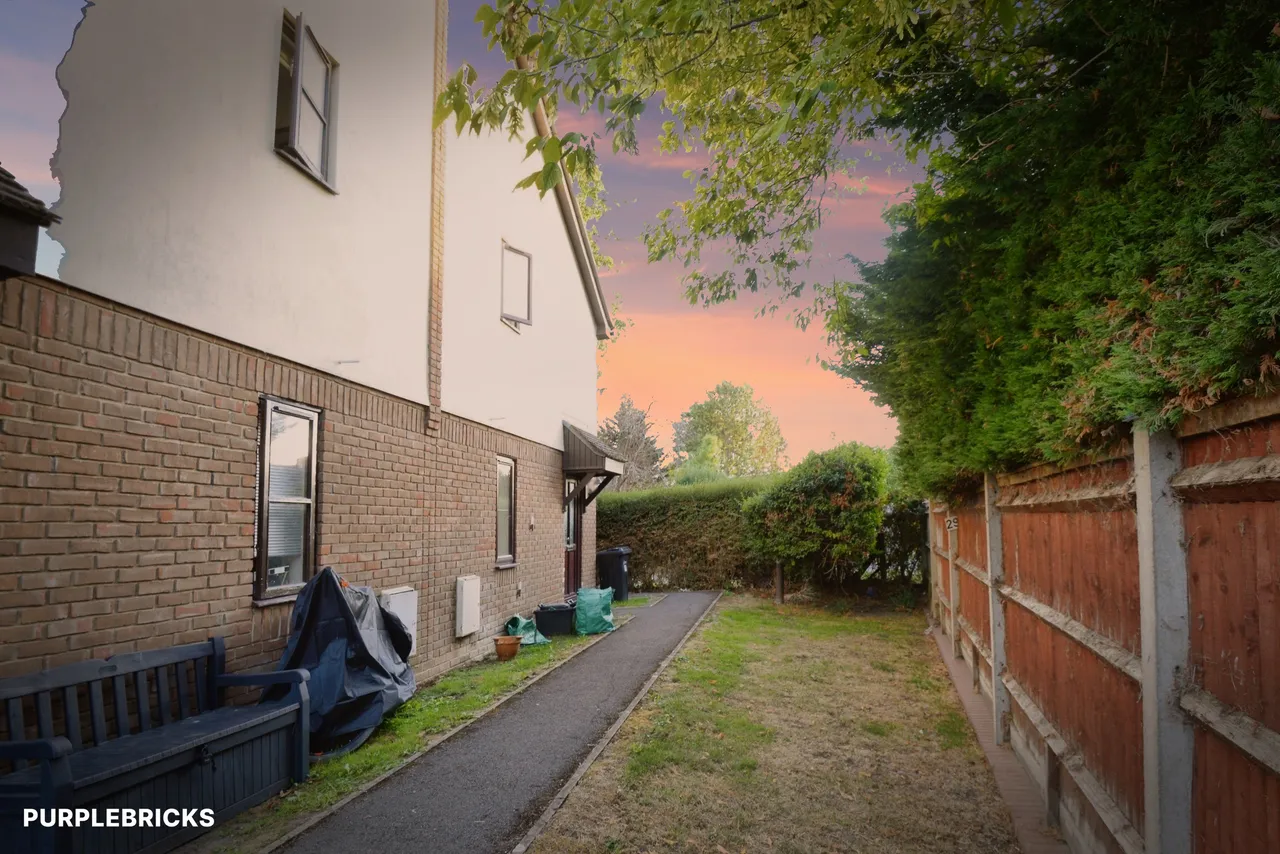 Orchard Close, Wokingham, RG40, photo 22